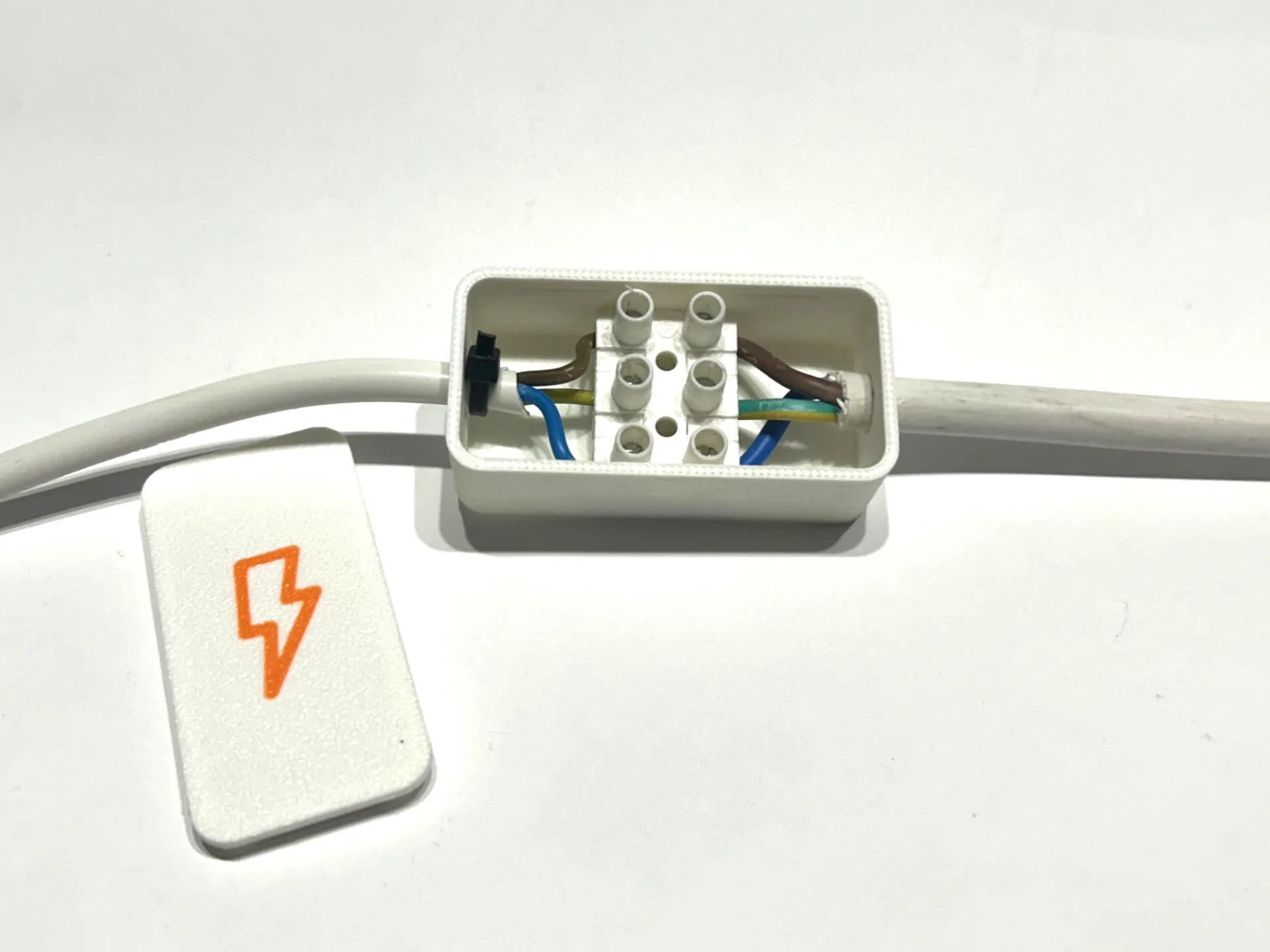 Elektrik Bağlantı Kutusu